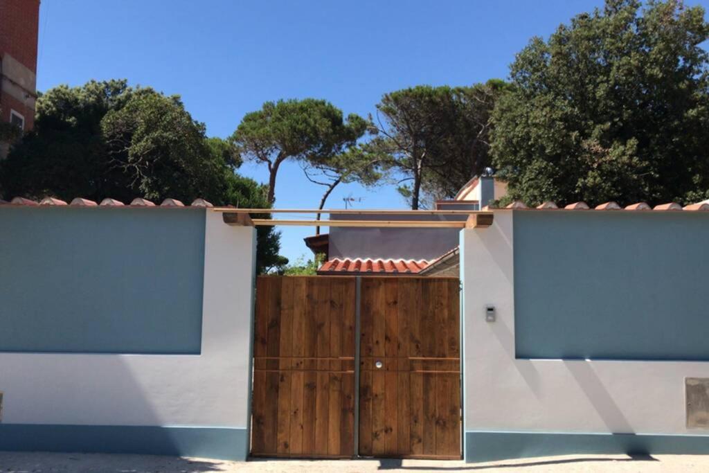 Апартаменты Viareggina Con Giardino Марина-ди-Пиза Экстерьер фото